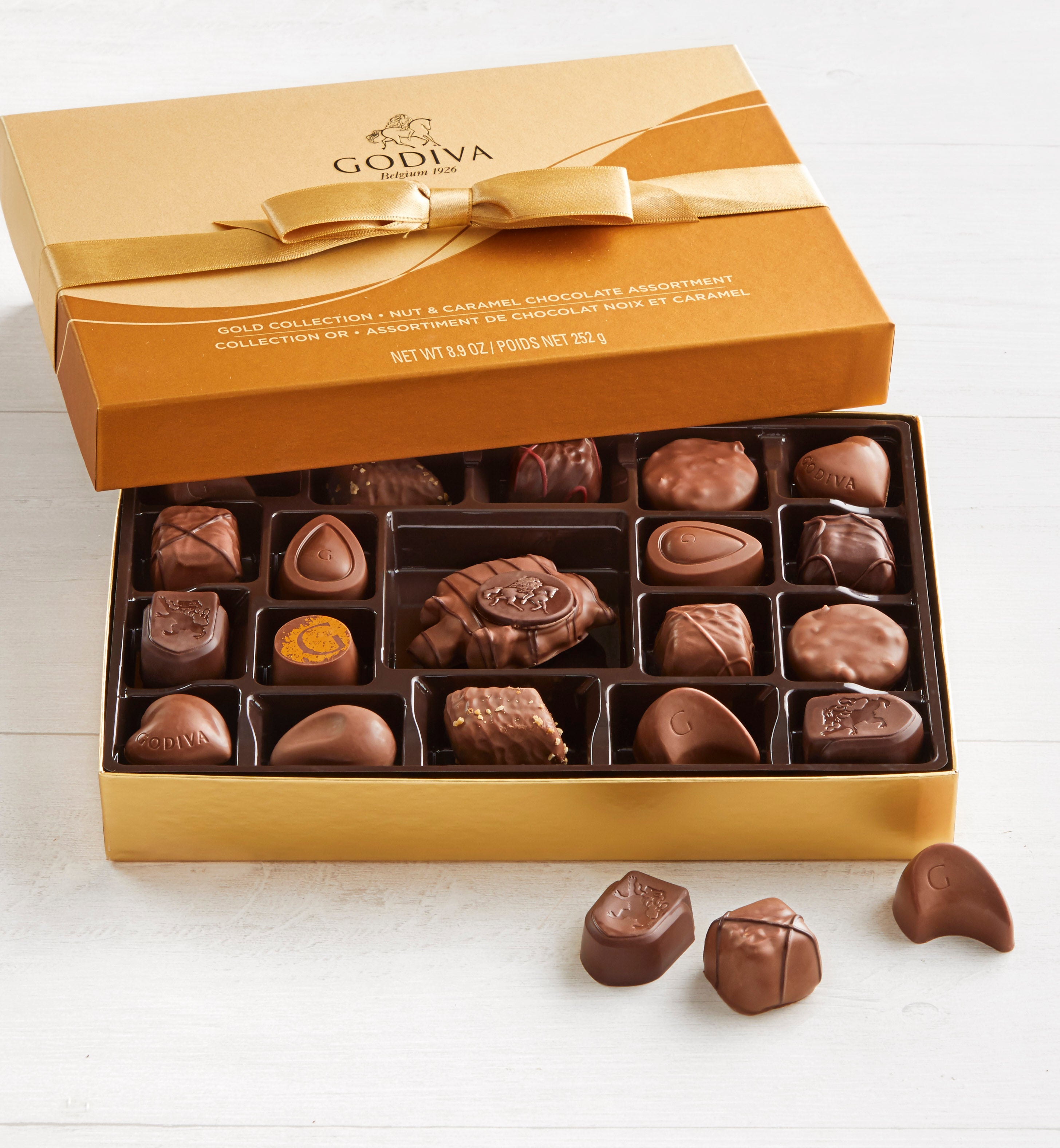 Godiva Nuts & Caramel Gift Box 19pc